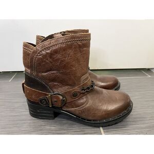 Dromedaris Koko Brown Leather Boots Chain and Buckle Size EU 40 (US 9.5 - 10)